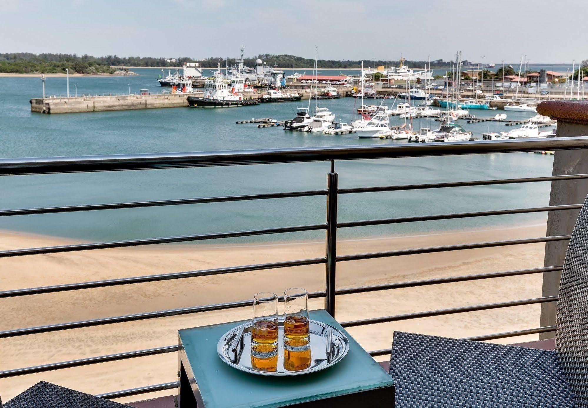 Bon Hotel Waterfront Ричардс-Бей Экстерьер фото